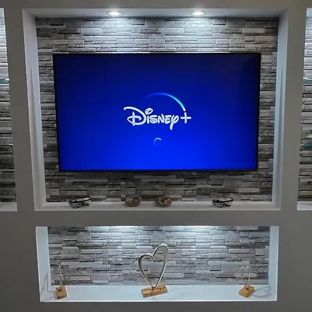 Cozy Garden View In * Paralía